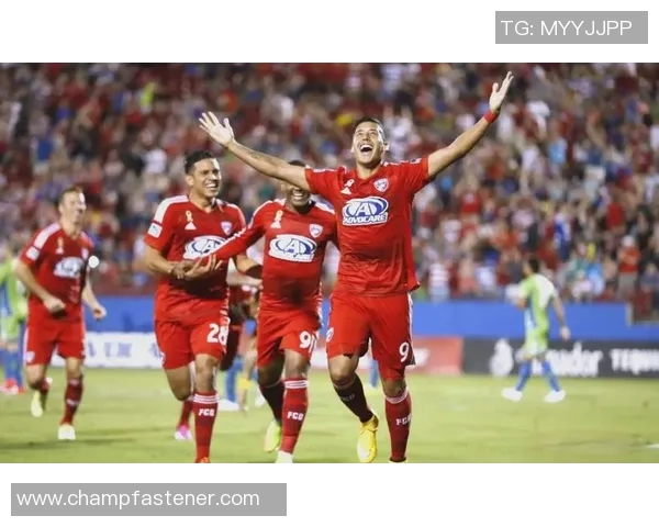 多伦多与新英格兰的激烈对决展现足球魅力与团队精神的完美结合